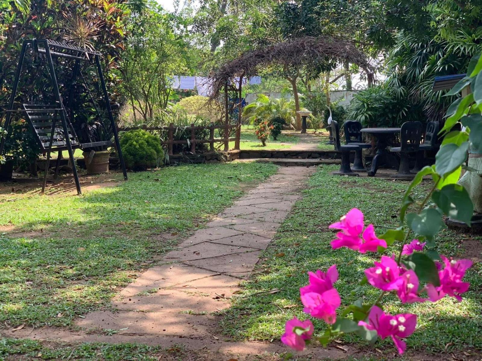 Dream Villa Mirissa Exterior foto